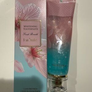 Fair Smile Whitening Toothpaste